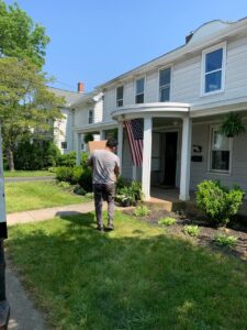 Movers from Los Angeles to New York