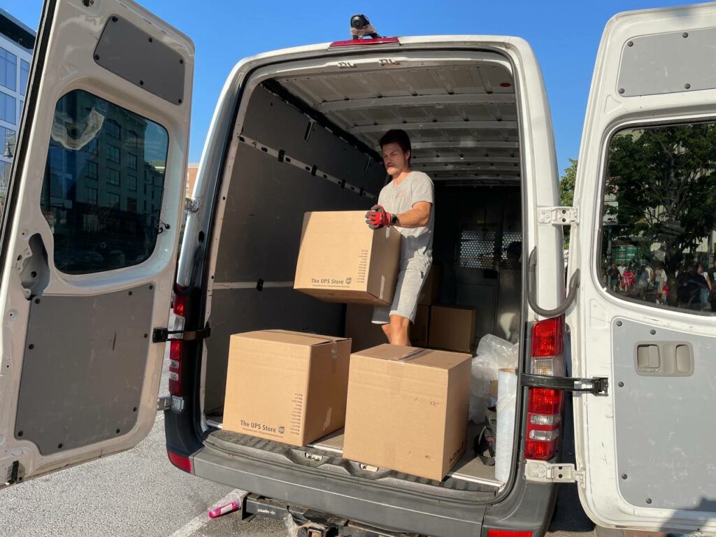 Movers in Downey