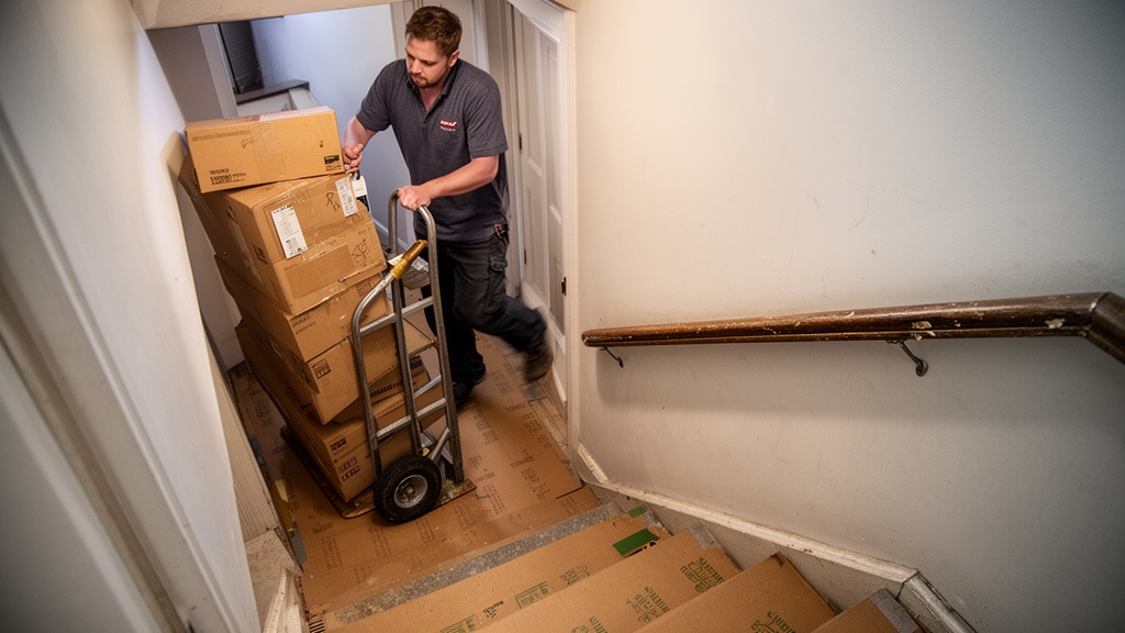 Short Distance and Apartment Moves: Special Considerations