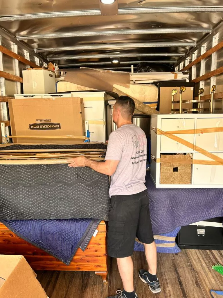 Pawtucket movers, Rhode Island