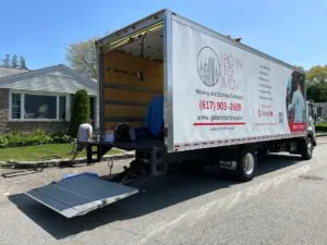 How can I know which storage unit I need for my move?