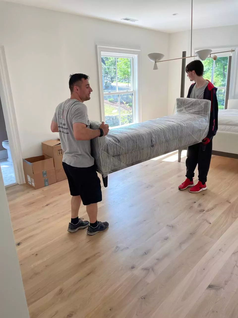 What to do if the movers didn’t show up?