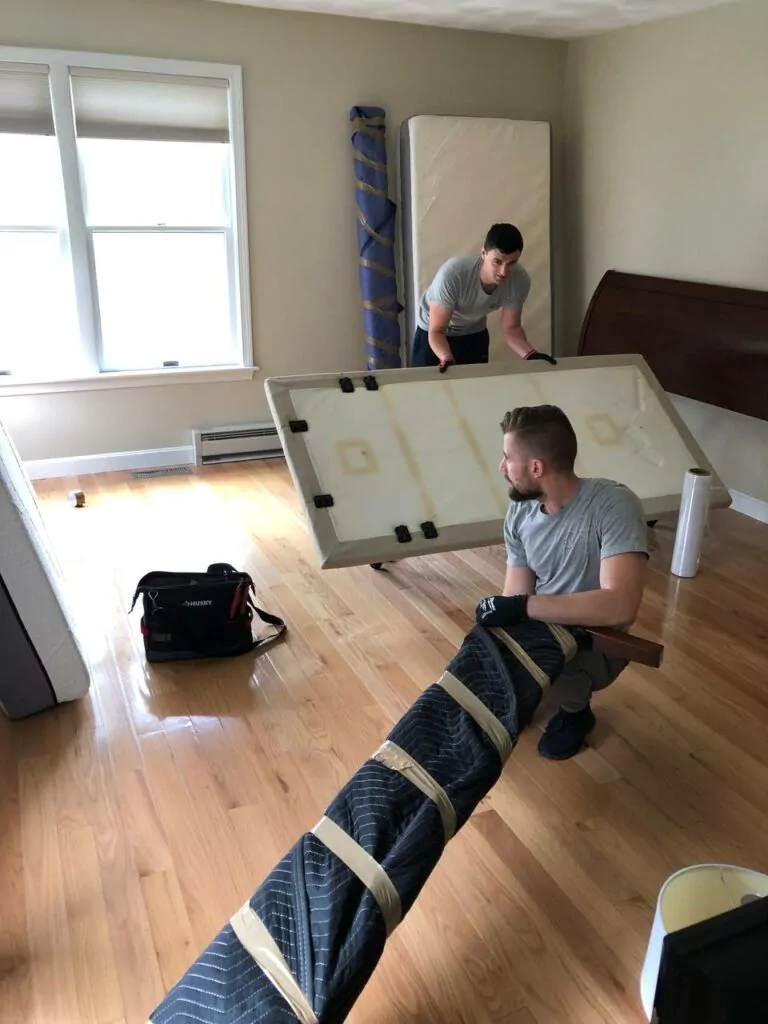What to do with the boxes after moving? 5 great options